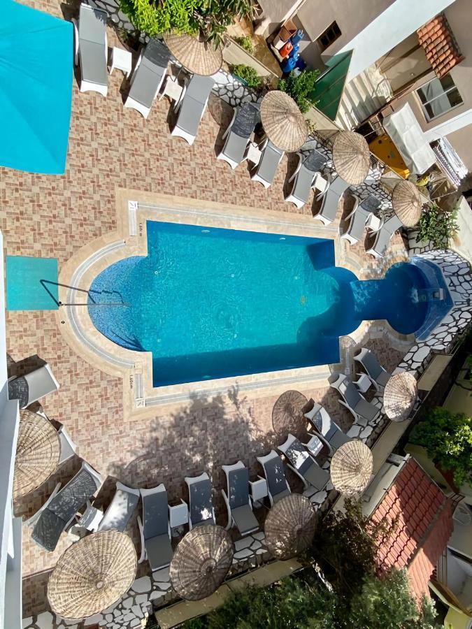 Eda Hotel İçmeler Eksteriør bilde
