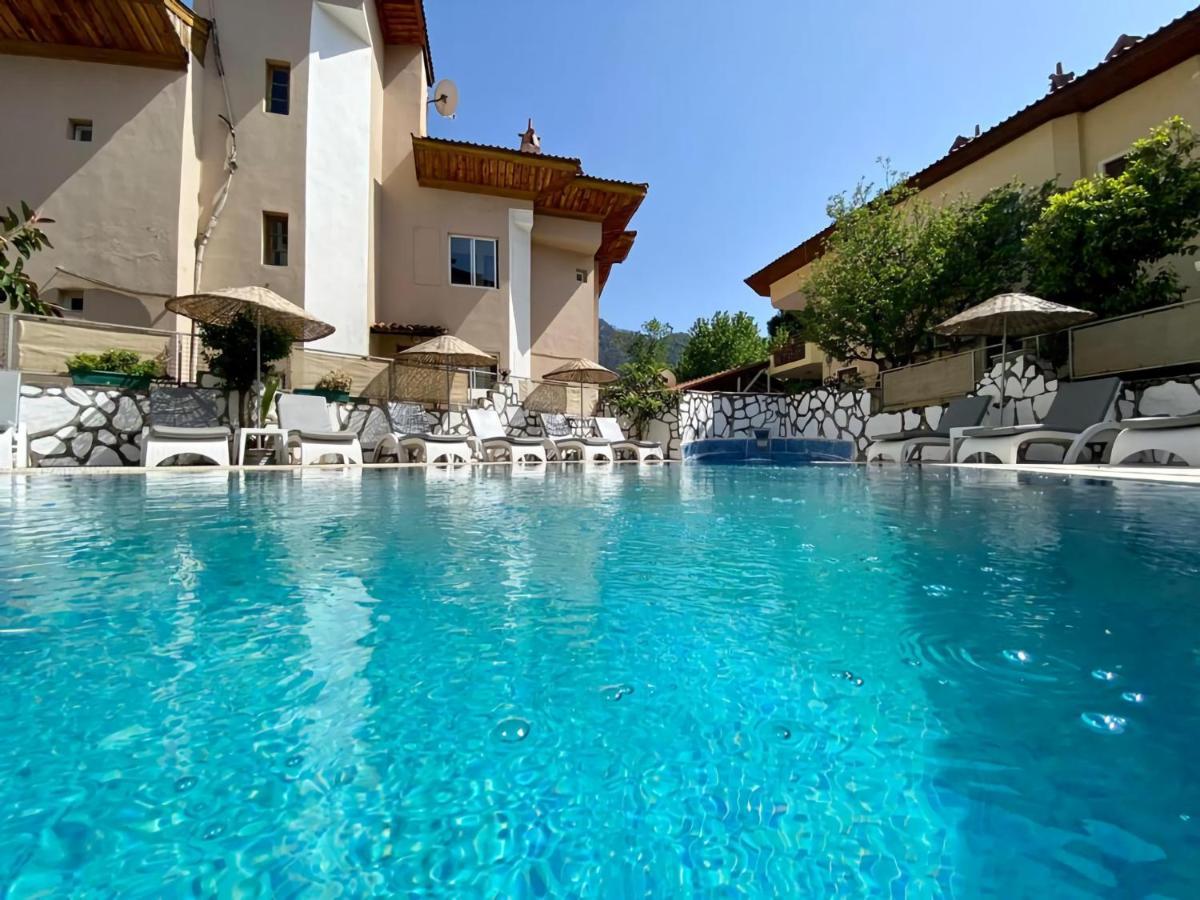 Eda Hotel İçmeler Eksteriør bilde